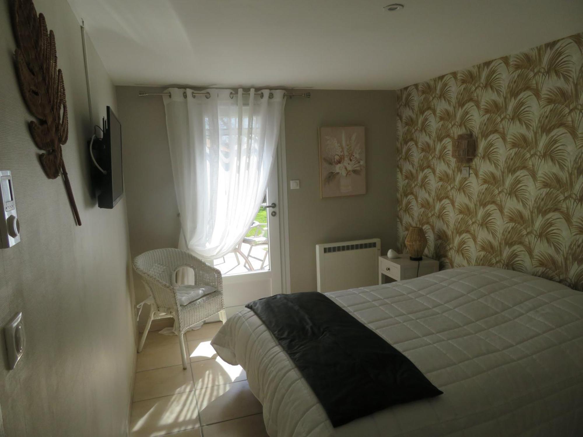 Le Colombie Gouleme Bed & Breakfast Concores Bagian luar foto